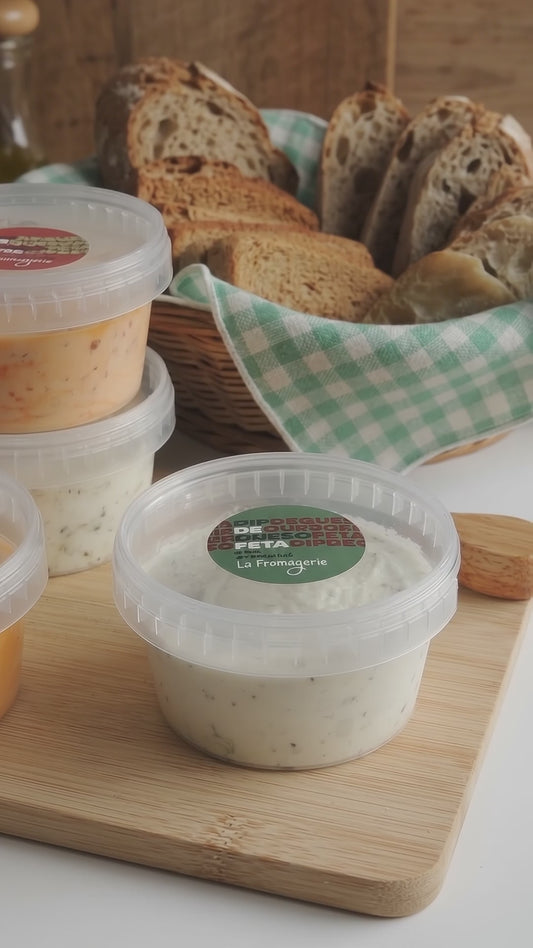 Dip de Queso Tipo Feta con Orégano